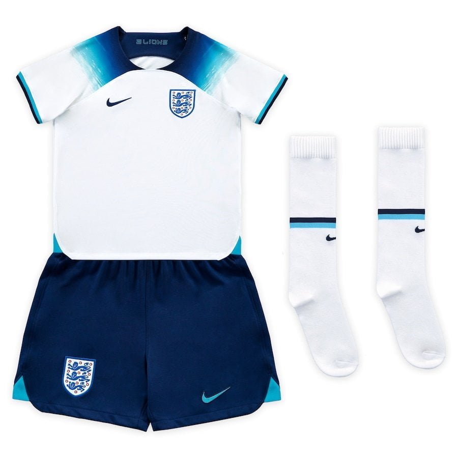 england-home-stadium-kit-2022-little-kids_ss4_p-13303889pv-1u-1aimrslur8x5okfdcpt9v-919f0482301445a9b4a948b8f6b8637a.jpg